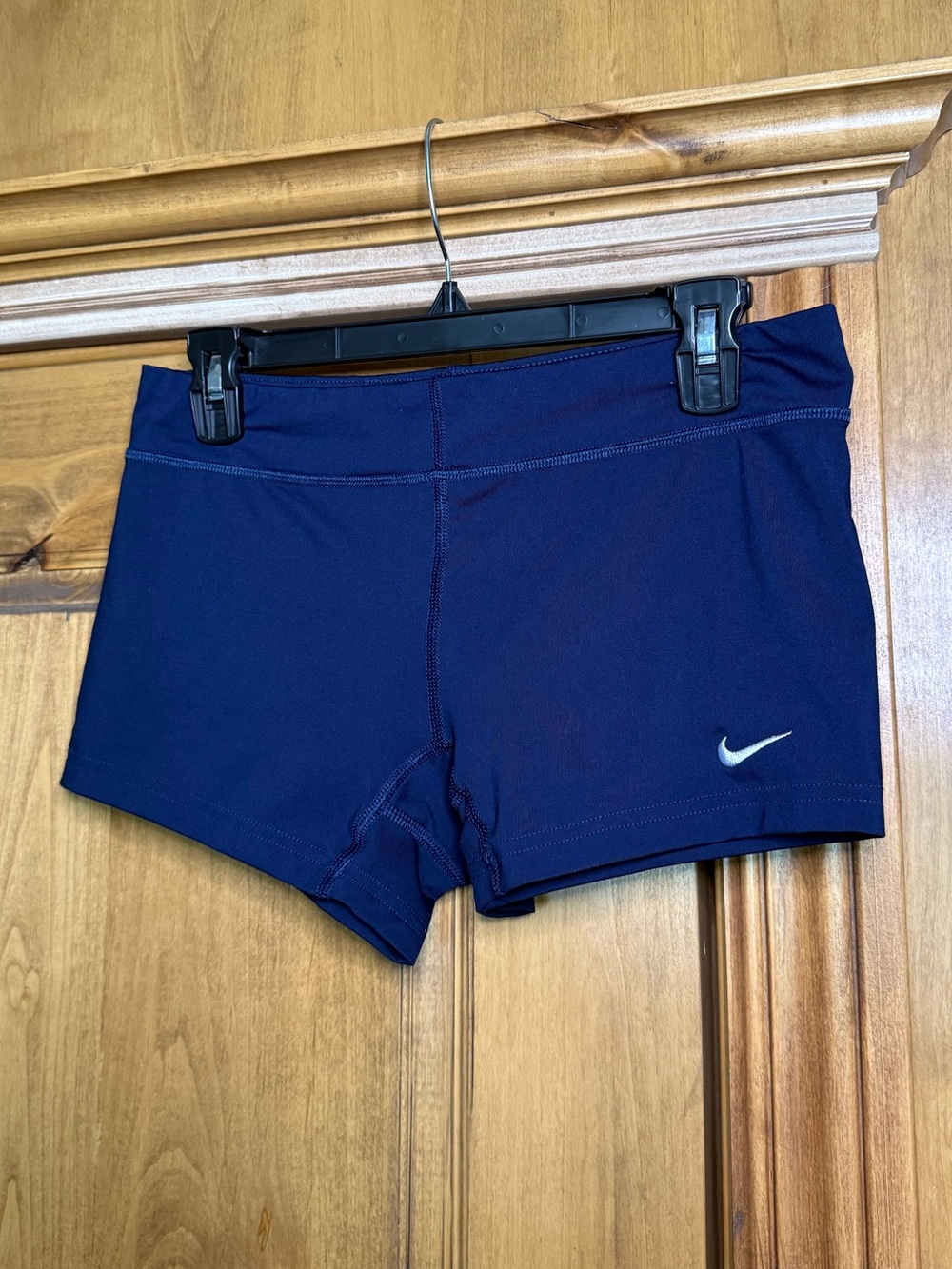Nike Dri-FIT Women’s Navy Compression Shorts Size Medium